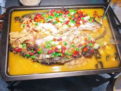 -探鱼·鲜青椒爽麻烤鱼(西南商都店)