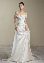 -PAI婚纱礼服设计馆【大牌租赁/高级定制】