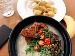 休息室的大排面-虹桥机场V2贵宾休息室