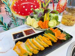 -原林野山菌火锅·炒菌(关上野生菌一条街店)
