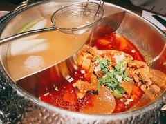 特色牛腩鸳鸯锅-左庭右院鲜牛肉火锅(新梅广场店)
