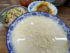 鱼汤面-雪琴面馆富安特色鱼汤面(城中花园店)