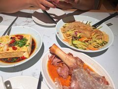 -关东小磨东北菜(漕河泾印象城店)