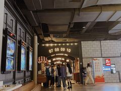 -CGV影城(滨江天街IMAX店)