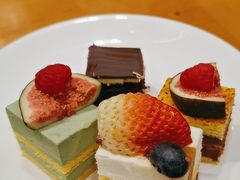 -盛宴标帜西餐厅龙虾.鲍鱼•牛排(重庆喜来登大酒店)