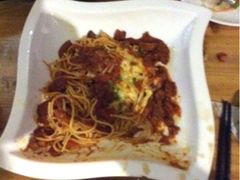 芝士肉酱意面-山色柴火烤披萨·原切牛扒