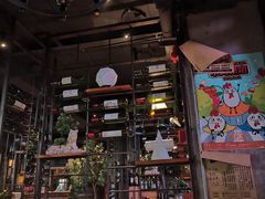 -临界音乐酒馆·小龙虾·江湖菜(华熙LIVE·鱼洞店)