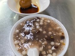 -芳婆糕团店(王府大街店)