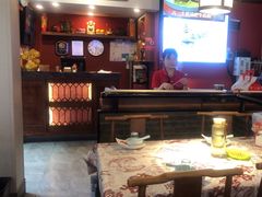 -川流不息·地道川菜·小龙虾(新松江路店)
