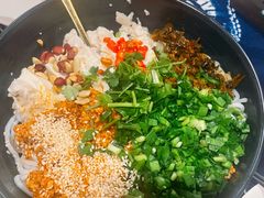 豆花米线-滇道云南特色料理(康定路店)