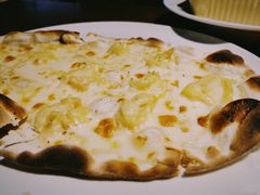 榴莲披萨-JINNS锦时 steak&pizza(浸信会礼拜堂旧址店)