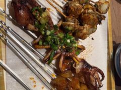 -街角等你.大连海鲜烧烤.经典铁板海鲜串(西安路店)