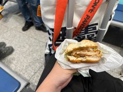 -麦当劳(南京南站站外店)