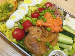 航母沙拉-吃饼人西餐(南开店)