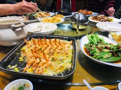 铁板蒜香虾-八大碗·地道东北菜(东陵西路店)