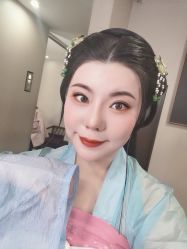-盘子女人坊生日照·摄影馆(华强店)