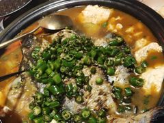 -探鱼·鲜青椒爽麻烤鱼(银泰城店)