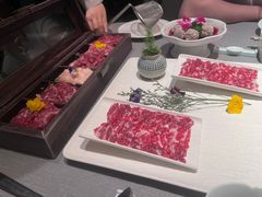 -左庭右院鲜牛肉火锅黑金店(陆家嘴中心店)