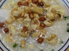 荔湾艇仔粥-荔银肠粉·非遗手藝(夫子庙店)