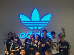 -adidas(正佳广场店)