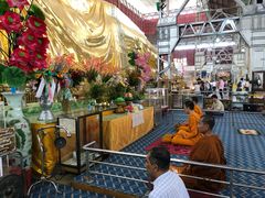 -ခြောက်ထပ်ကြီးရွှေသာလျောင်းဘုရားကြီး