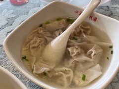 特级猪肉馄饨-四宜糕团店(南大街店)