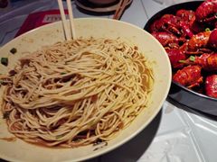 凉面-巴厘龙虾·榜首油焖大虾(洞庭·艺术洋房店)
