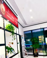 -蕾特恩专业祛痘·皮肤管理