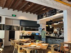 -La Strada(安福路店)