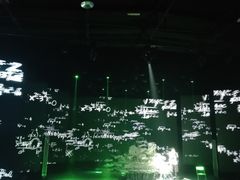 -星尘艺术空间