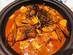 乾隆鱼头烧豆腐-乾隆美食·本帮菜(黄河路店)