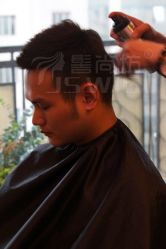 工作中-髻尚坊增发补发织发假发定制