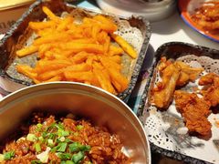 -哥老官重庆美蛙鱼头(日月光店)