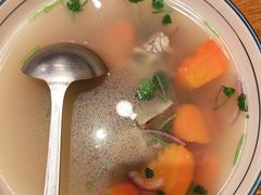 -清真·玛丽亚新疆菜主题餐厅(浙江中路店)