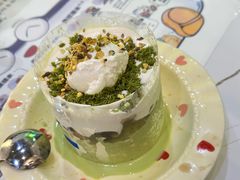 开心果牛奶冰-糖潮糖水铺(省府店)