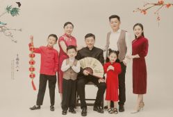 -上花轿婚纱摄影