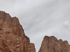 -天山神秘大峡谷