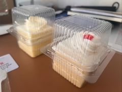 -红宝石·鲜奶小方·海派西点房(南丹店)