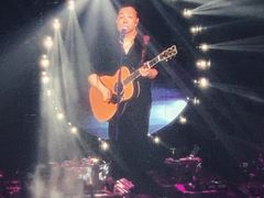 -成都金融城演艺中心