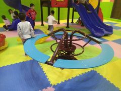 -泰州时尚莱迪购物广场(坡子街商业步行街店)