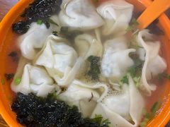 荠菜肉馄饨-阿麟馄饨(延长路店)