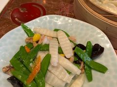 -红樱桃·欢乐餐厅(太原里店)