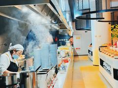 -涨巢·潮玩水疗局