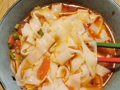 -呷佬·长沙手工米粉(金沙江路店)
