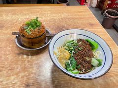-宝哥杂酱万州面(镋钯街37号院店)