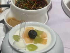 -红鼎豆捞·非遗鲍皇汤火锅(宝丰路店)