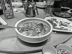 -雍沪里·沪湘融合菜( 康桥店)