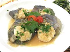 -侬佳蒸菜馆(听潮店)