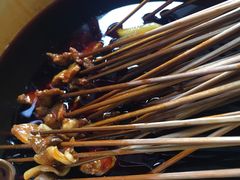 -拈签一笑黄牛肉辣卤串串