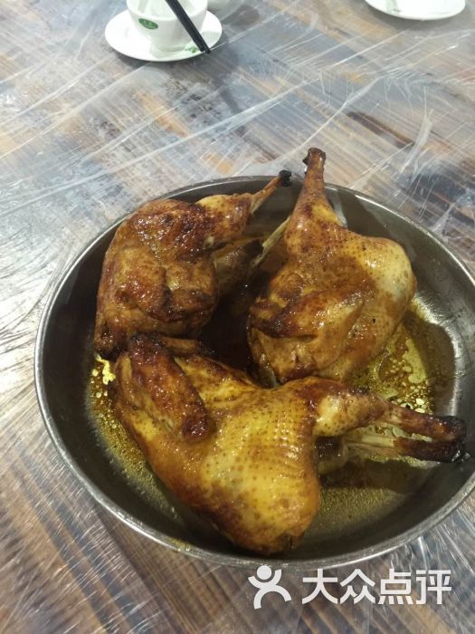 喜欢的菜:                                     豆腐酿土窑鸡